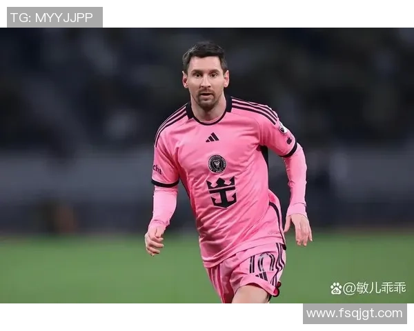 《足球场上的王者之路:从默默无闻到全球瞩目的传奇球星》 《足球场上的王者之路:从默默无闻到全球瞩目的传奇球星》