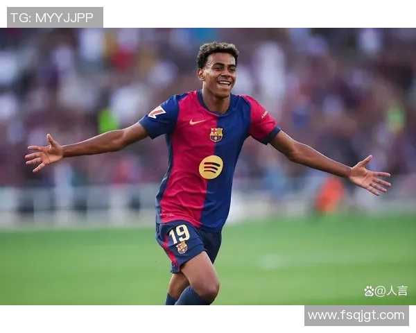 足球球星精彩过人瞬间与精妙射门完美结合展现非凡技巧与智慧 足球球星精彩过人瞬间与精妙射门完美结合展现非凡技巧与智慧